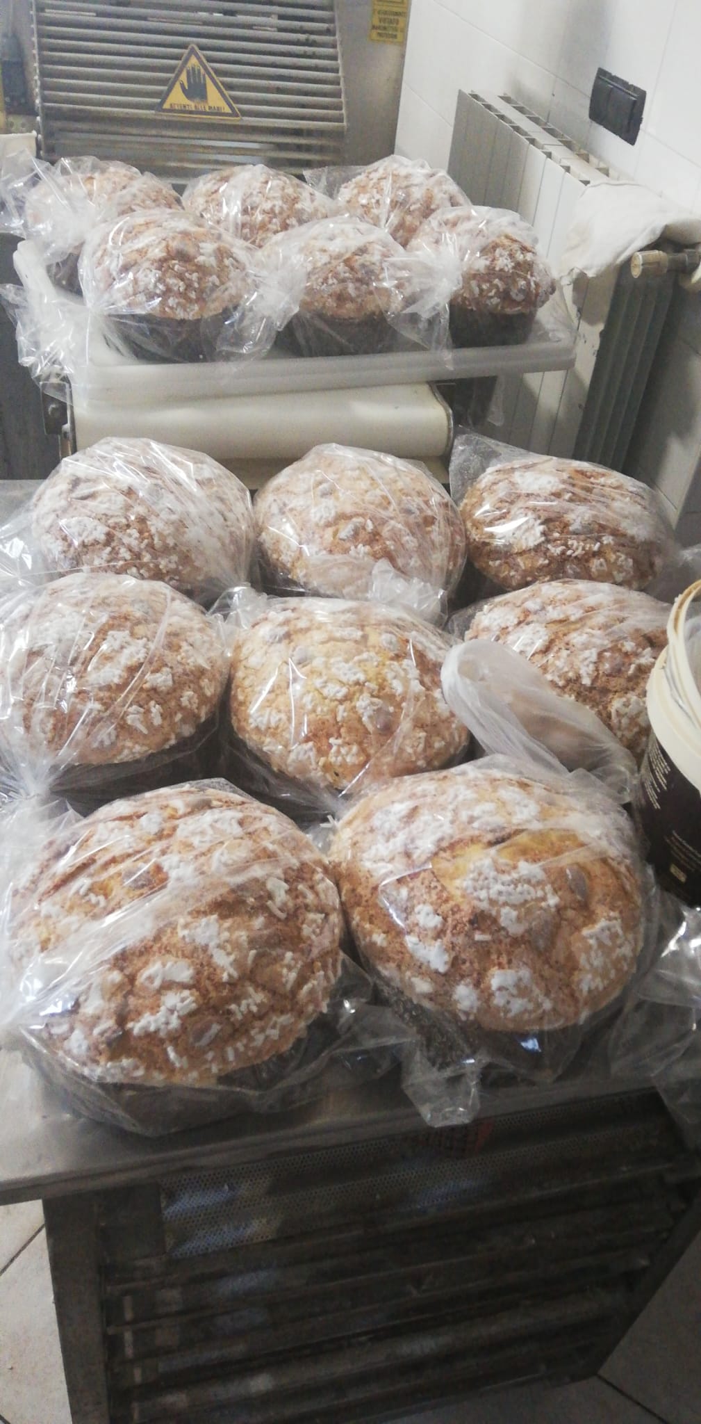Pane confezionato